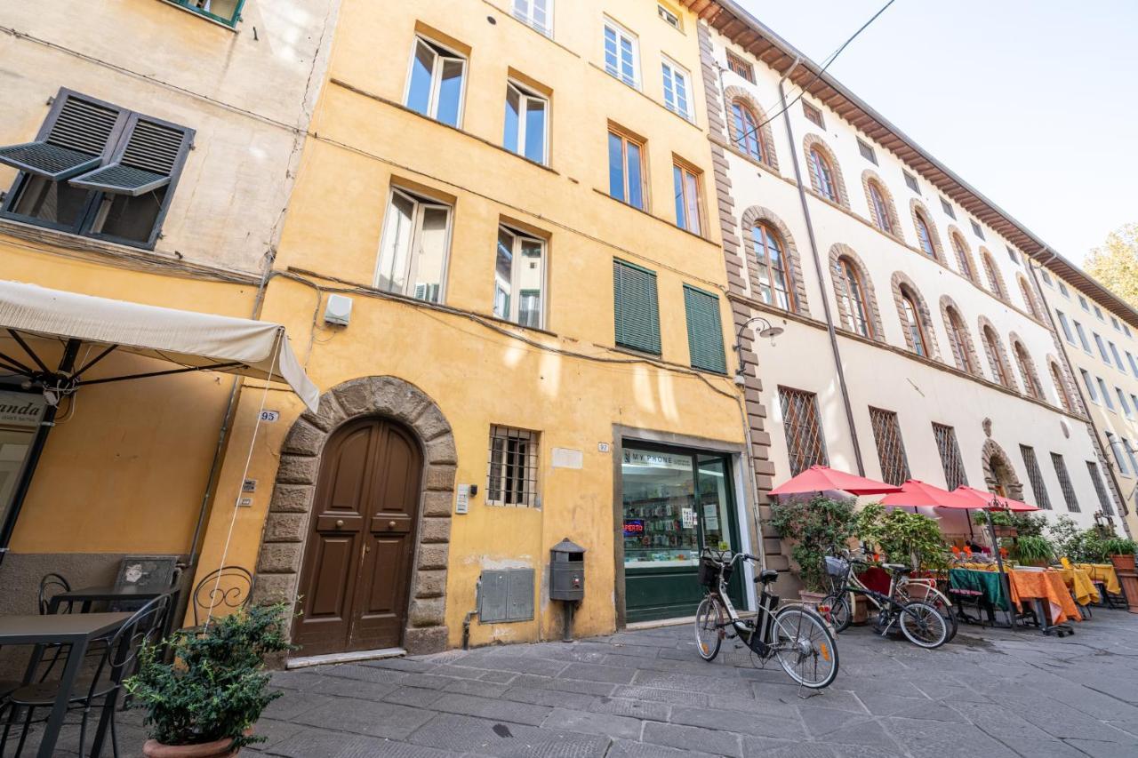 Casa San Paolino Dentro Le MuraElegant Flat Wifi E Selfcheckin Λούκα Εξωτερικό φωτογραφία